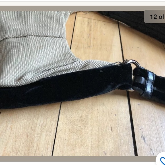 Yves Saint Laurent Velvet Bow Bag - Picture 7 of 8